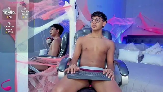 Dawn16  online show from 10/20/25, 08:42