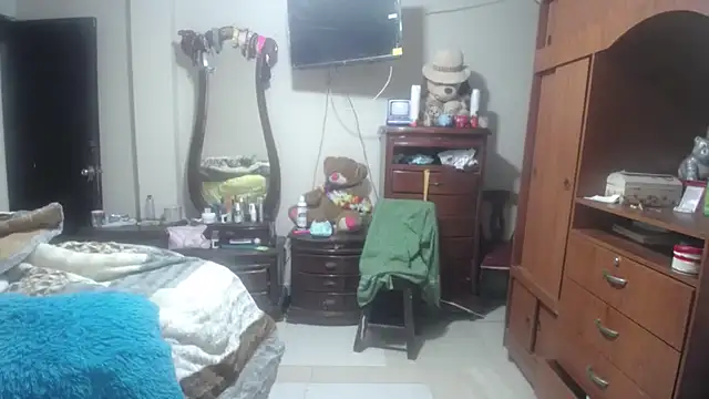 jazmin mature  online show from 03/01/26, 11:34