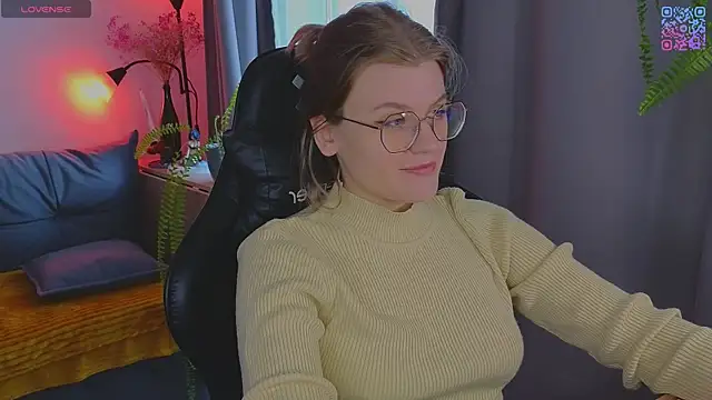 Snapshot of _JessieVibes chatting on 05/07/26, 01:38 JessieVibes online show from 05/07/26, 01:38