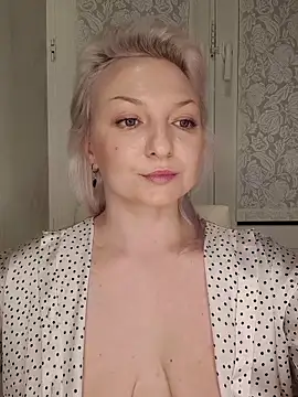 Anesteishen online show from 12/20/25, 03:19