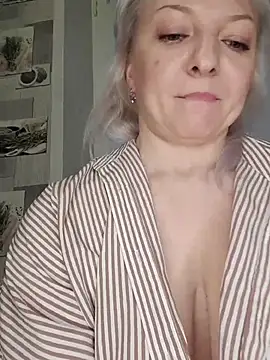 Anesteishen online show from 12/21/25, 08:21