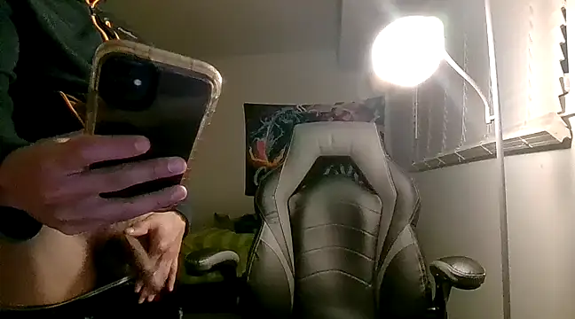 Snapshot of PerroDemonioHot chatting on 02/11/25, 06:30 PerroDemonioHot online show from 02/11/25, 06:30