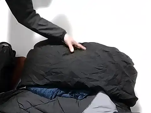 PerroDemonioHot online show from 02/12/26, 09:10