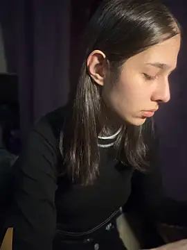 mollyEXD online show from 11/20/25, 01:33