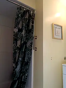 hunybunz69 online show from 01/27/25, 04:11