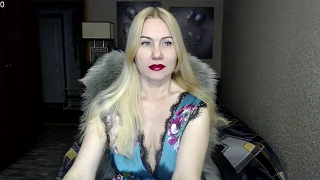 Snapshot of _Mire11a69 chatting on 01/21/25, 02:05  Mire11a69 online show from 01/21/25, 02:05