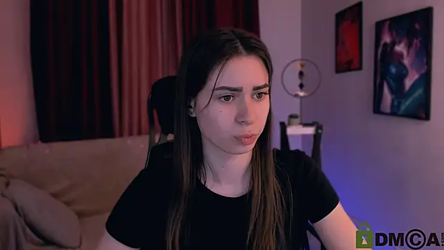 flora ri online show from 01/30/25, 08:42