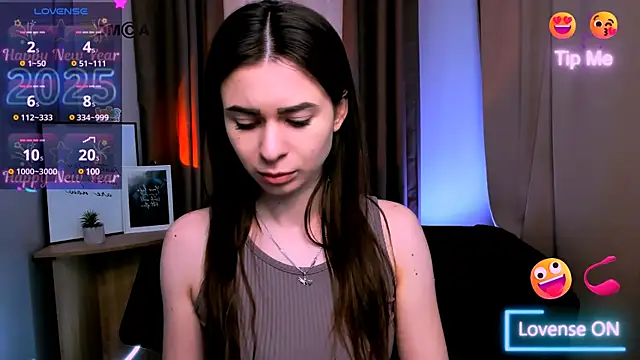 flora ri online show from 02/13/25, 10:23