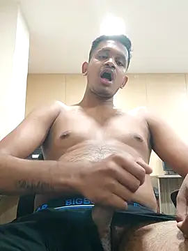 Snapshot of xx54362 chatting on 02/27/25, 06:31 xx54362 online show from 02/27/25, 06:31