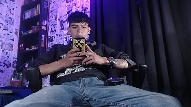 Mickey Magic online show from 11/20/25, 04:34