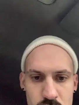 AssHunter4k online show from 02/28/25, 06:10