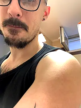 AssHunter4k online show from 11/24/25, 09:31