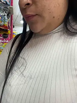 Miia Jazmin online show from 10/10/25, 07:02