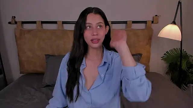 hannah brady online show from 09/24/25, 10:35