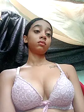 Zoe Sweett18 online show from 02/06/25, 12:48