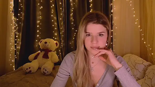 Snapshot of Melissa_smith_ chatting on 02/20/26, 01:35 Melissa smith online show from 02/20/26, 01:35