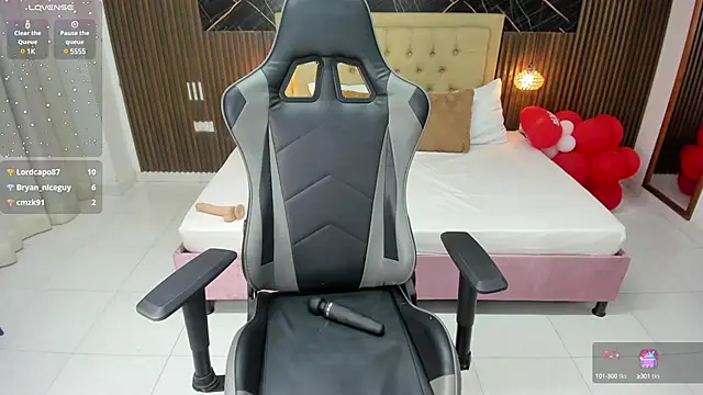 Lolly 18 online show from 03/13/25, 12:27