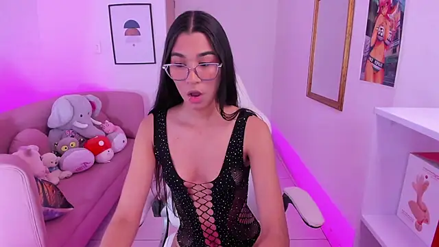 Snapshot of Dana_Paula chatting on 03/01/25, 11:50 Dana Paula online show from 03/01/25, 11:50