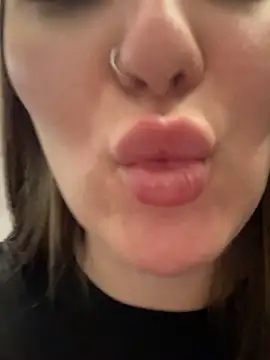 KiraBarlows online show from 10/05/25, 07:17