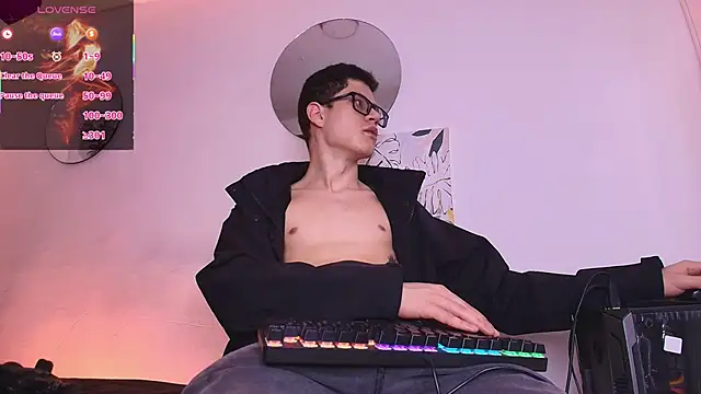 Snapshot of wolfandsky chatting on 02/20/26, 11:22 wolfandsky online show from 02/20/26, 11:22