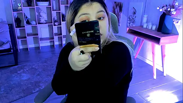 DiaAngell online show from 11/05/25, 07:36