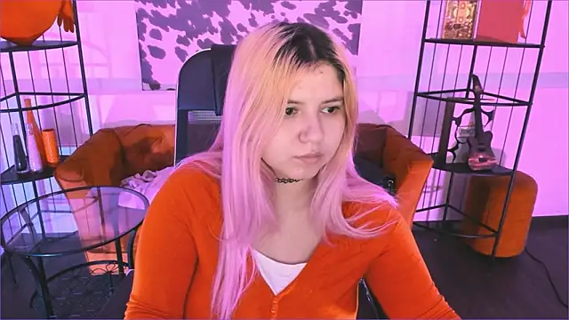 DiaAngell online show from 02/09/26, 07:40