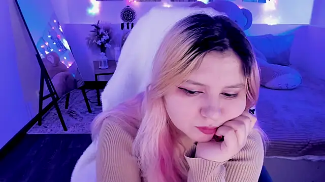 DiaAngell online show from 04/12/26, 08:03