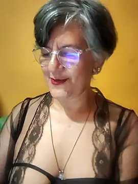 ilonna2025 online show from 07/02/26, 05:13