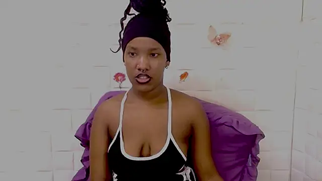 EroticSexyPrada online show from 04/08/26, 06:19