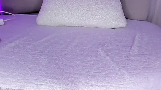 cutte hanna18 online show from 01/09/26, 04:32