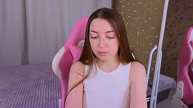 Ann moon   online show from 01/22/25, 02:56