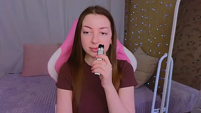 Ann moon   online show from 02/27/25, 04:32