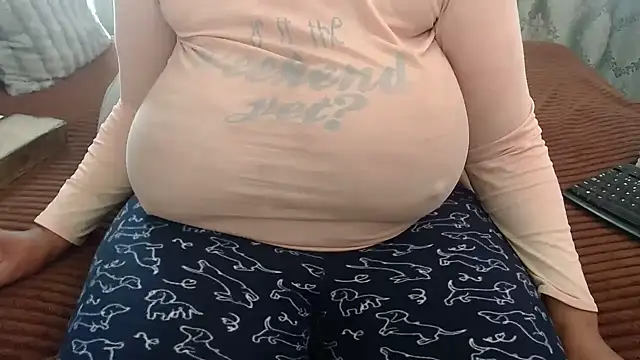 BUBBLYBUNNYxx online show from 05/08/26, 05:57