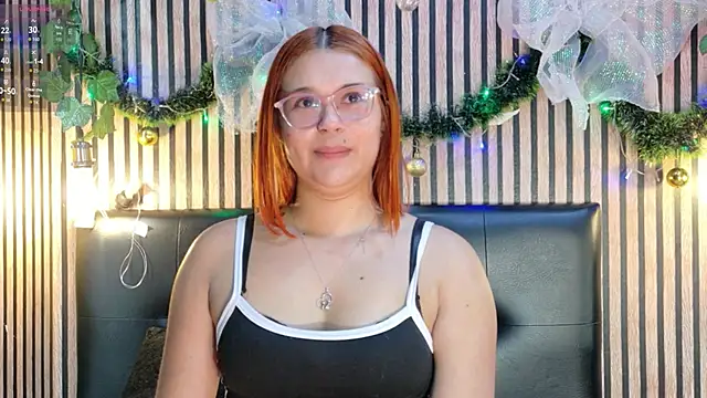 Sophie new25 online show from 11/29/25, 01:03