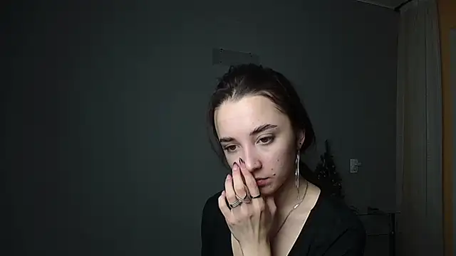 Eva Gloryy online show from 02/12/25, 06:09