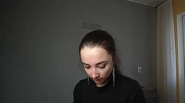 Eva Gloryy online show from 02/21/25, 12:17