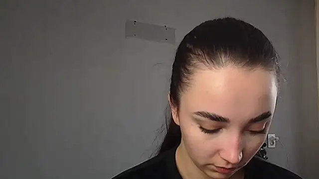 Eva Gloryy online show from 02/10/26, 08:51