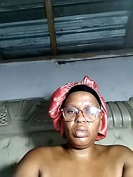 bubblendz1988 online show from 03/23/25, 03:32