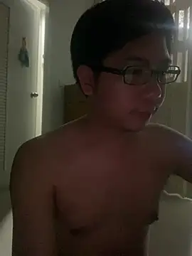 Snapshot of chanentino2 chatting on 01/21/25, 06:34 chanentino2 online show from 01/21/25, 06:34