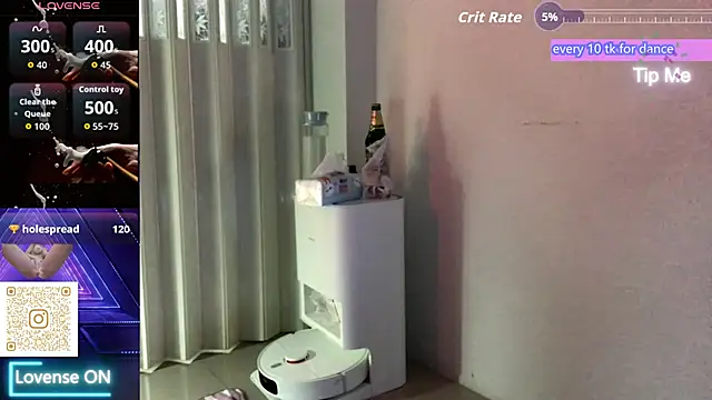 Snapshot of chanentino2 chatting on 11/30/25, 06:23 chanentino2 online show from 11/30/25, 06:23