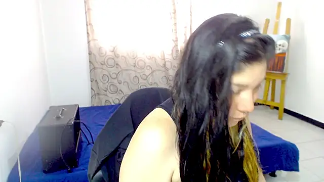 sharonnleon online show from 10/06/25, 09:01