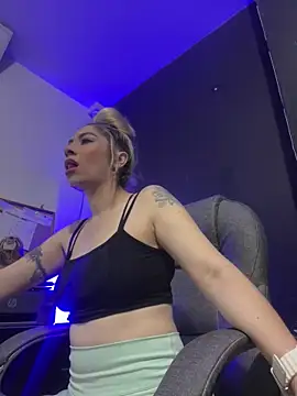 viktoria davis  online show from 03/23/25, 12:58