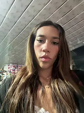 zoe storm online show from 02/04/25, 09:41