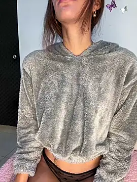 zoe storm online show from 10/16/25, 12:00