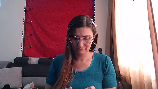 Snapshot of sachaclinford chatting on 09/16/25, 06:09 sachaclinford online show from 09/16/25, 06:09