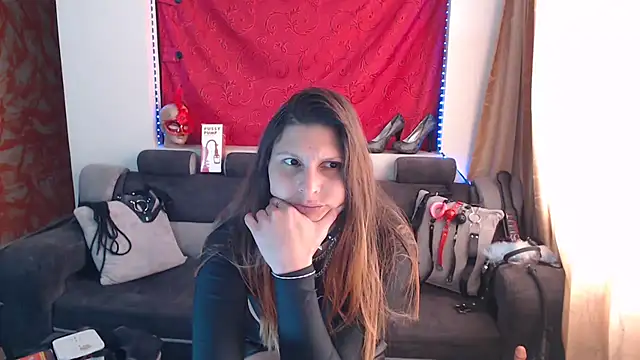 Snapshot of sachaclinford chatting on 09/25/25, 06:00 sachaclinford online show from 09/25/25, 06:00