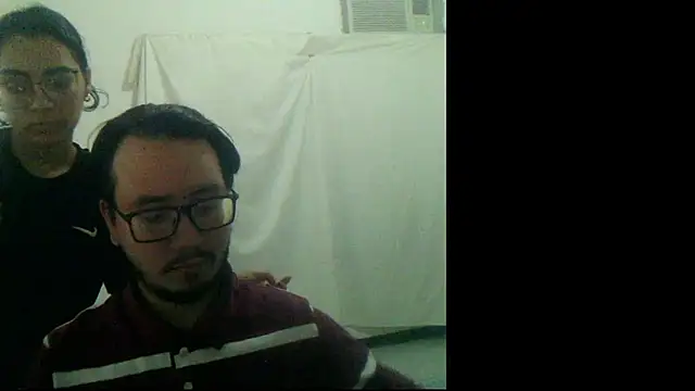 Snapshot of minipam chatting on 11/12/25, 11:14 minipam online show from 11/12/25, 11:14