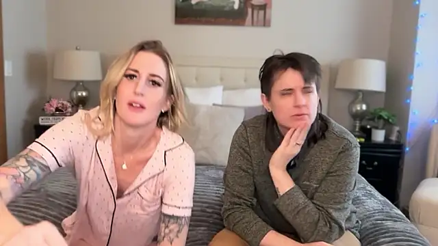 Officiallyonlytams online show from 01/16/26, 06:34