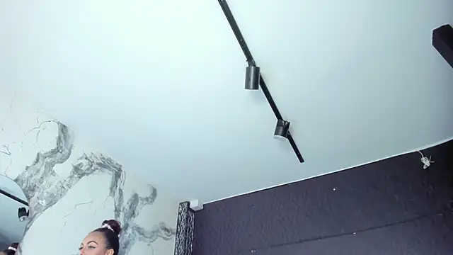 Snapshot of DalayMoore chatting on 09/12/25, 07:58 DalayMoore online show from 09/12/25, 07:58