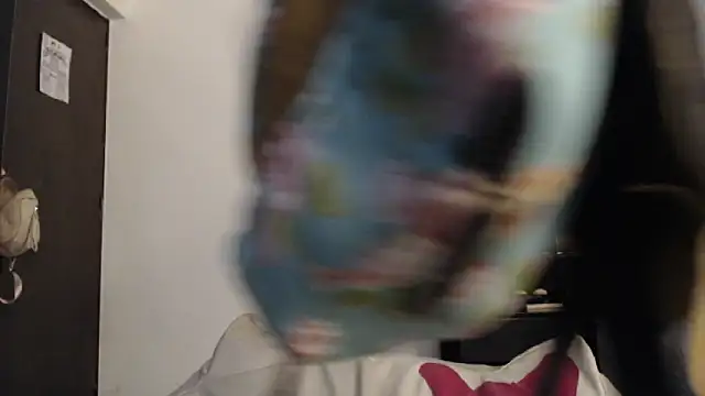 Snapshot of Elsa-bad chatting on 03/14/25, 10:27 Elsa-bad online show from 03/14/25, 10:27